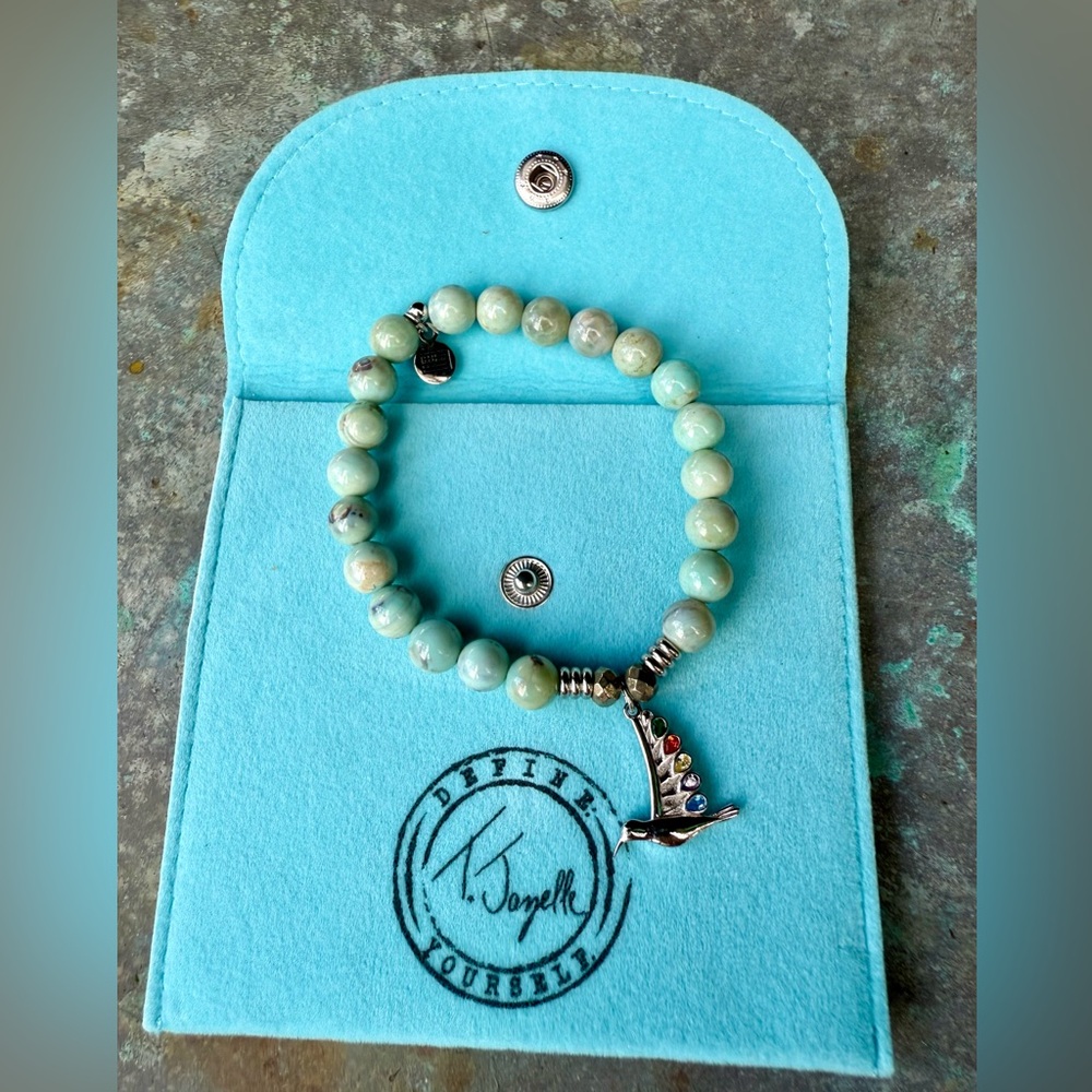 T Jazelle Hummingbird Beaded Bracelet
